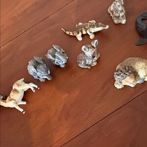 Vintage Mini Animals 8 piece bundle Figurine Ceramic Collectibles